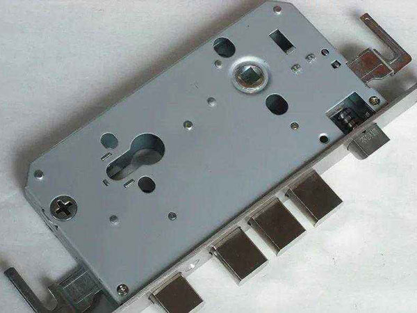 佛山24小时上门开锁公司